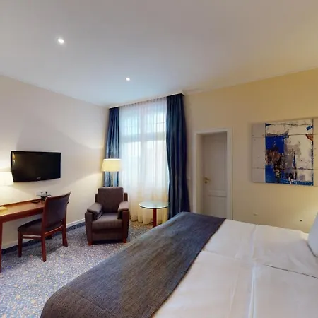 Oranien 4* Wiesbaden
