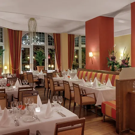 Hotel Oranien 4*