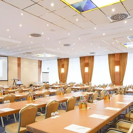 Oranien Hotel 4*