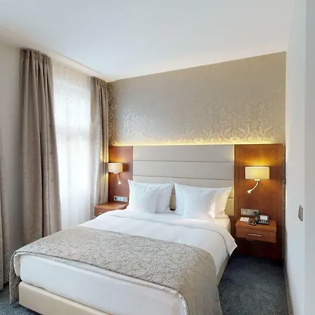 Oranien 4* Wiesbaden