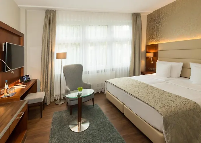 Oranien Hotel 4*
